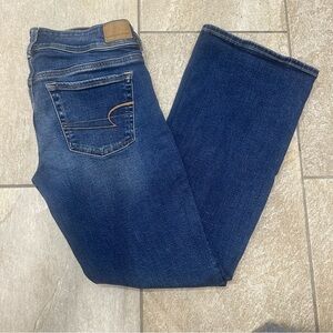 American Eagle Kick Boot Super Stretch. - 6 SHORT